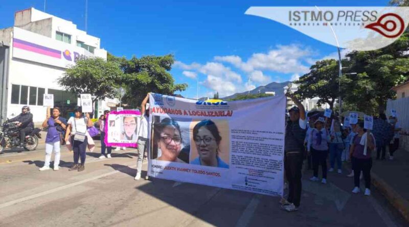 Marchan para exigir búsqueda de Judith Vianney en Oaxaca, desapareció el 21 de octubre