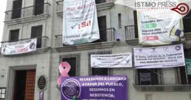 Tras sesenta días de paro reanudan labores trabajadores del Poder Judicial de Oaxaca